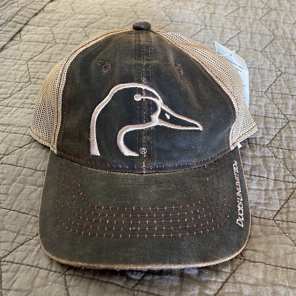 Distressed leather Ducks Unlimited Hat